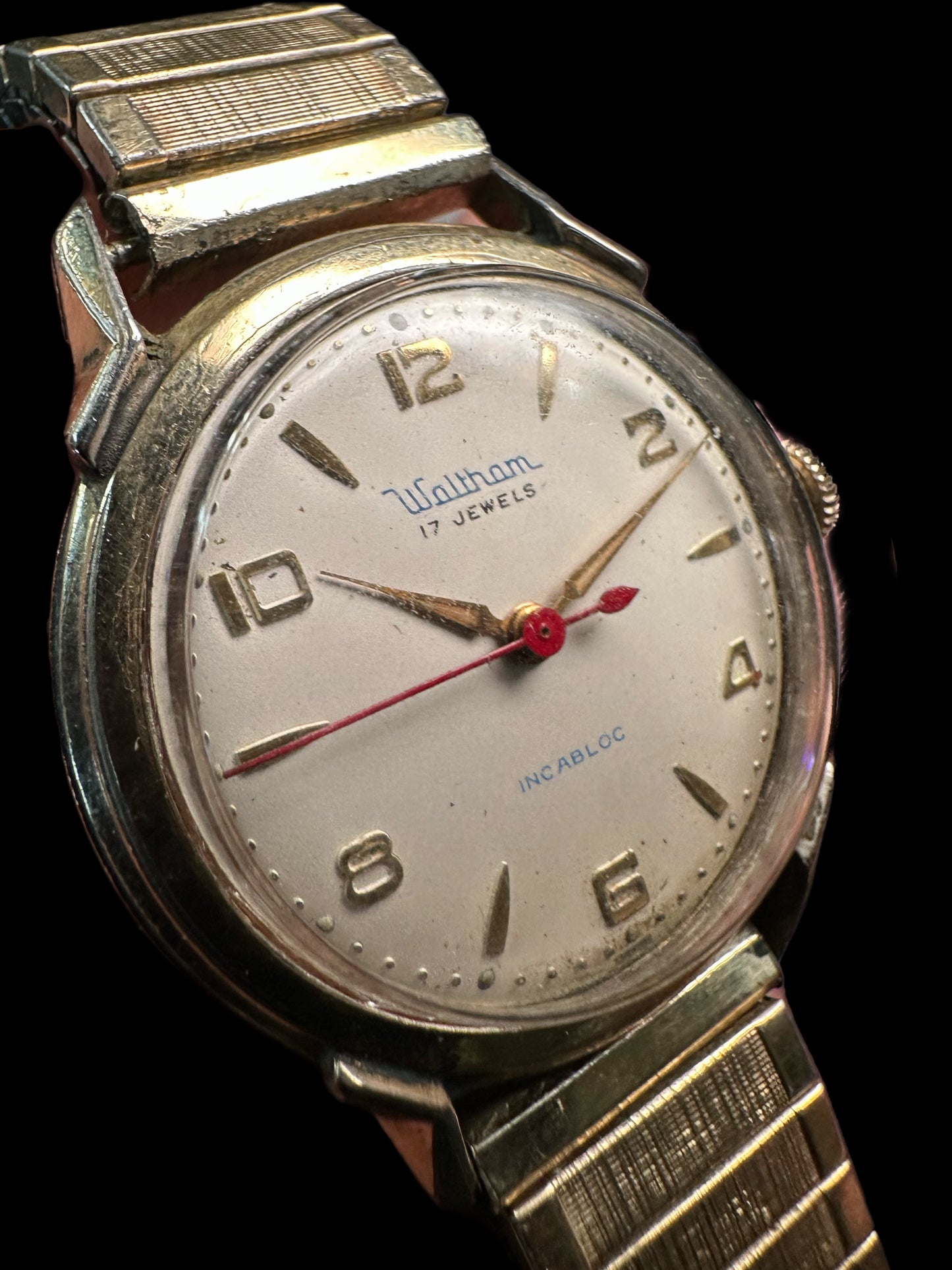 Waltham 17 jewel manual wind vintage watch