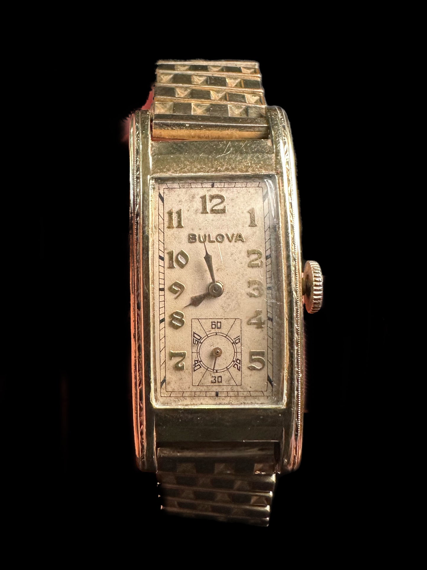 Bulova “president” Curvex style vintage watch manual wind